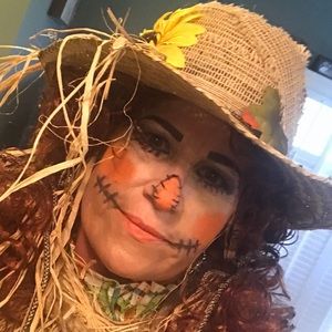 Meet your Posher, Iris